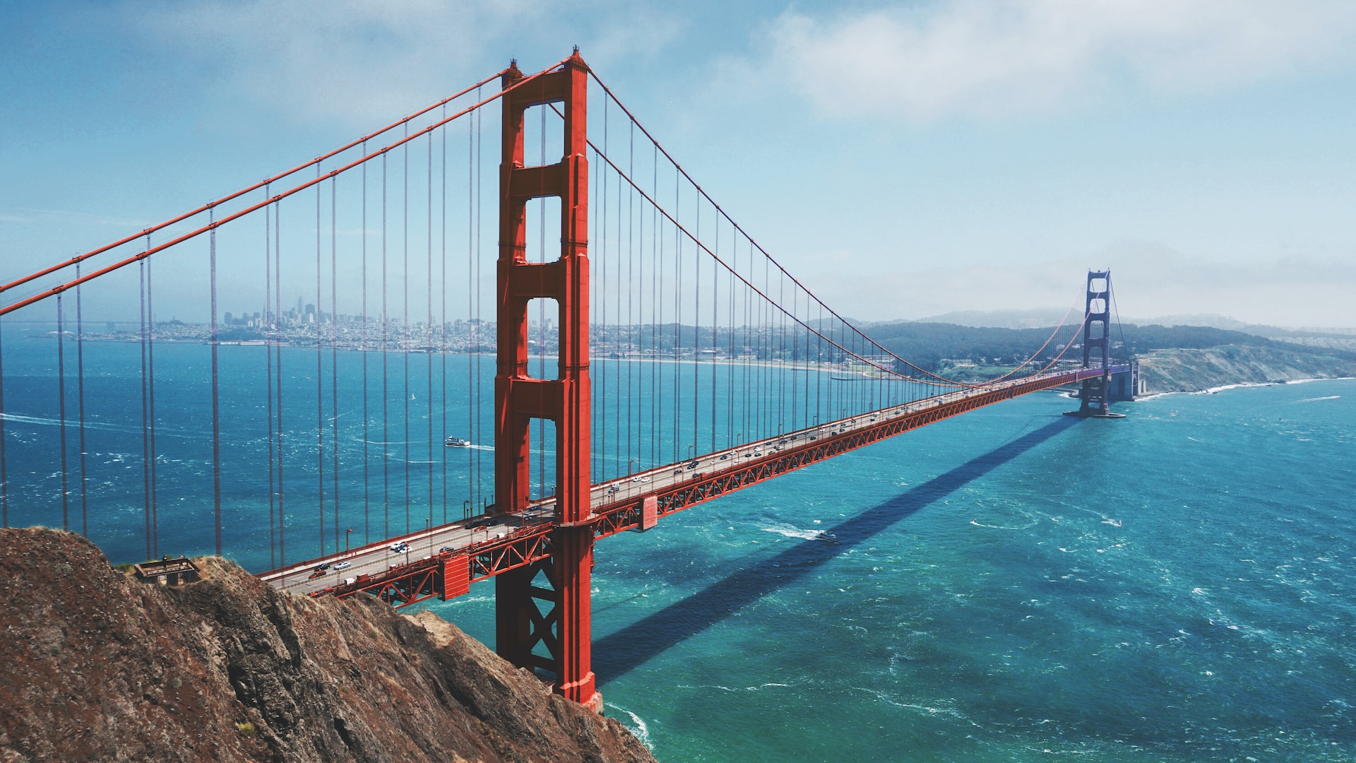 Golden Gate Bridge In San Francisco California | Veteran Car Donations