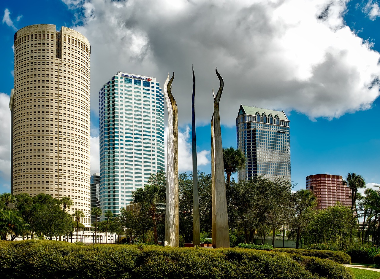 Tall Buildings Near Bank of America | Veteran Car Donations