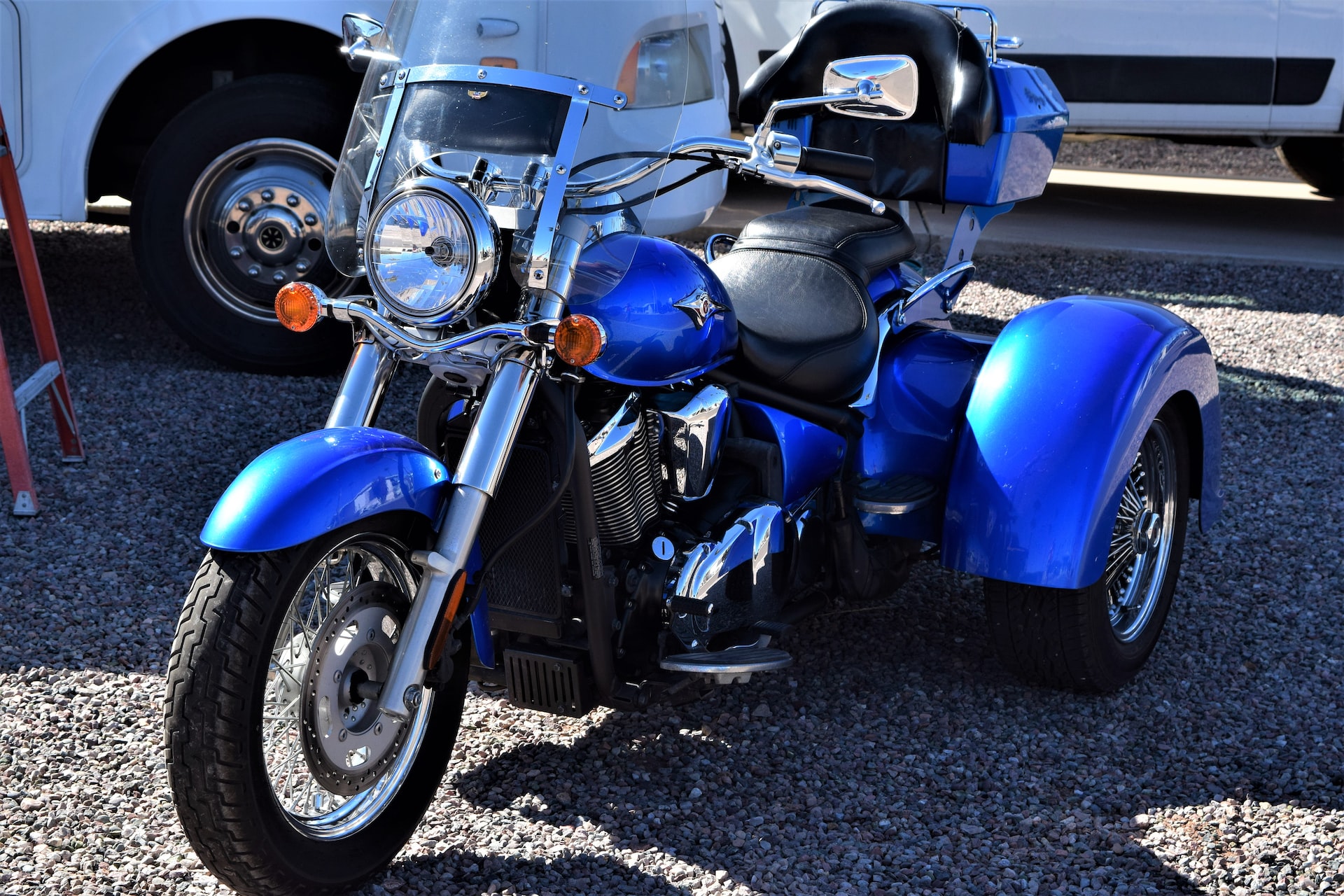 Blue Three Wheeled Motorcycle | Veteran Car Donations