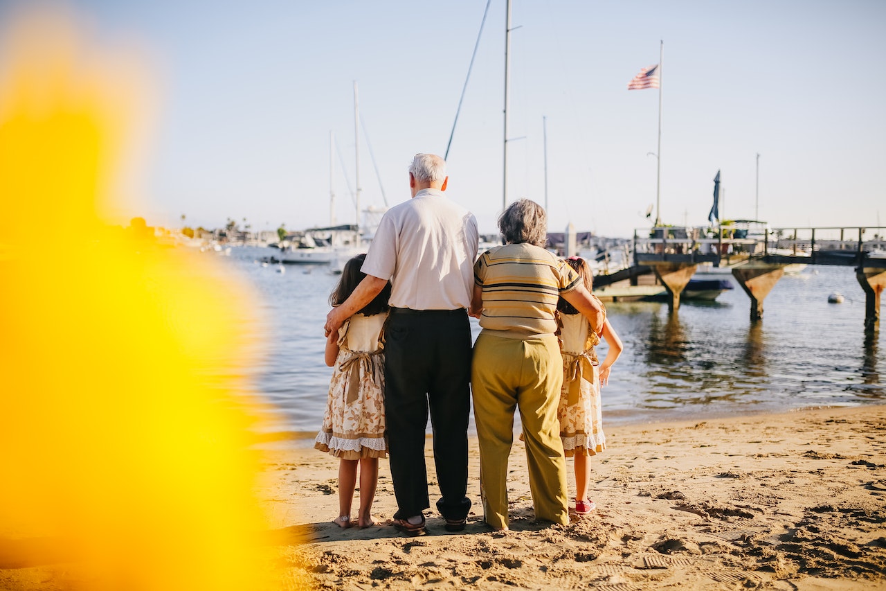 Grandparents With Their Granddaughters | Veteran Car Donations