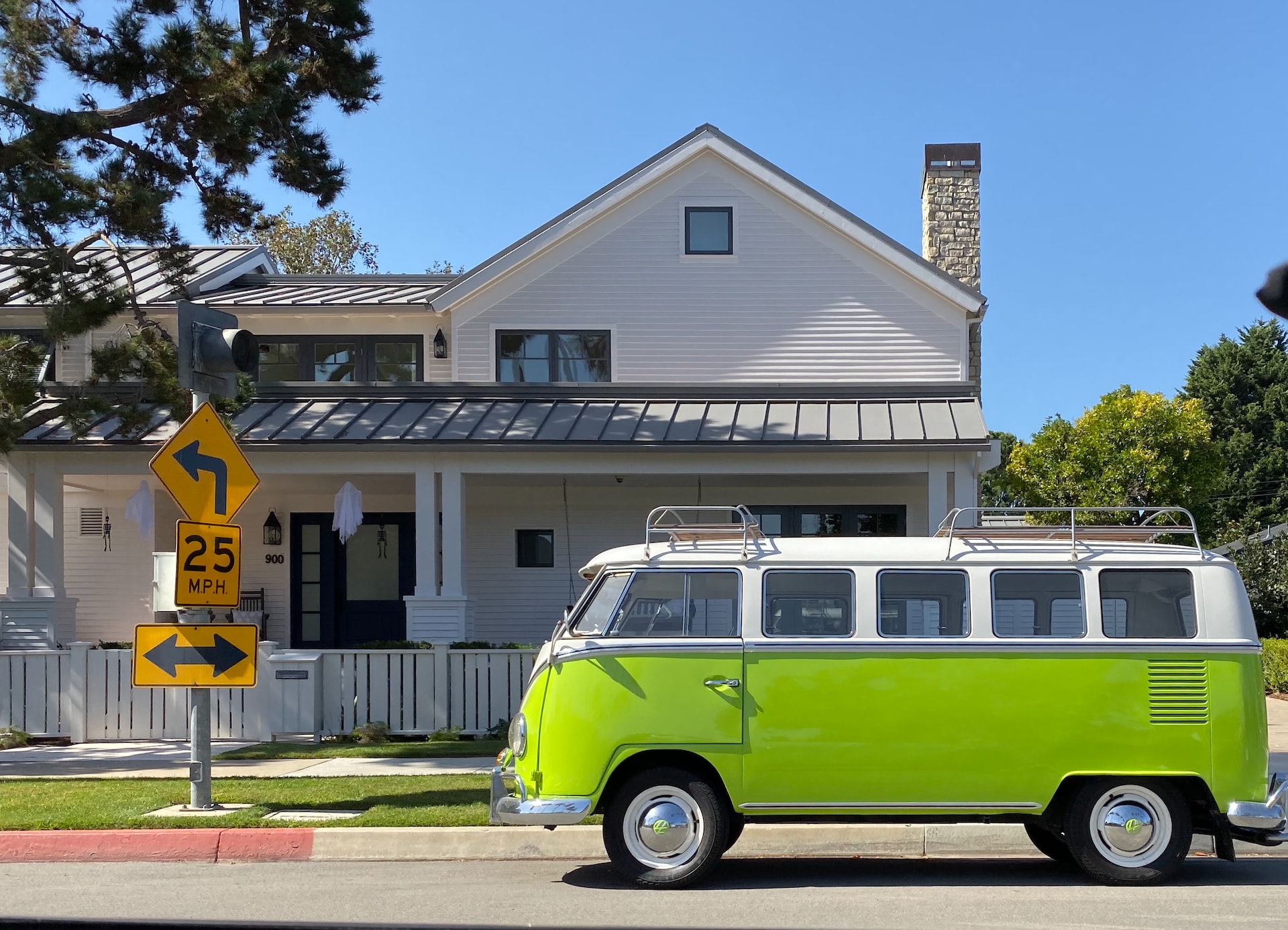 Green Volkswagen on road | Veteran Car Donations