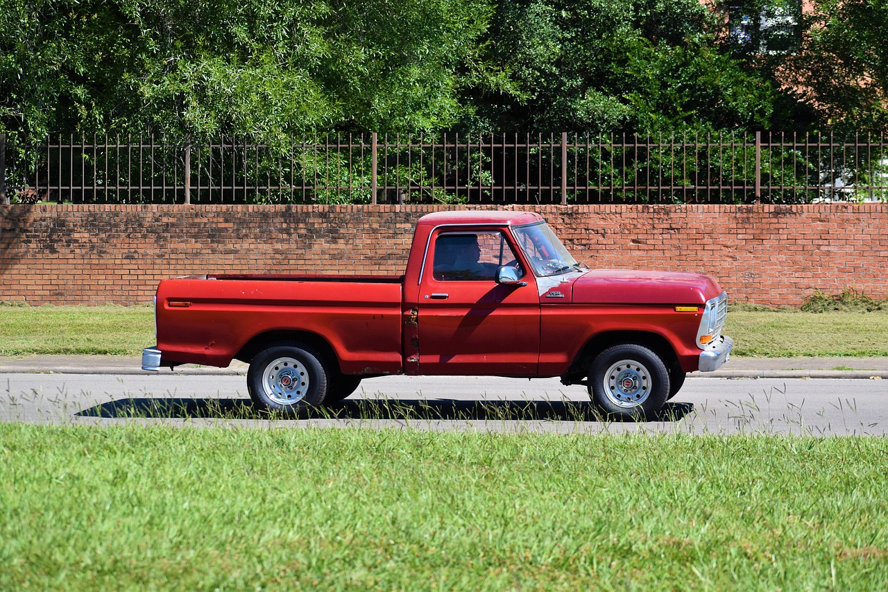 Ford F150 Vintage Classic | Veteran Car Donations