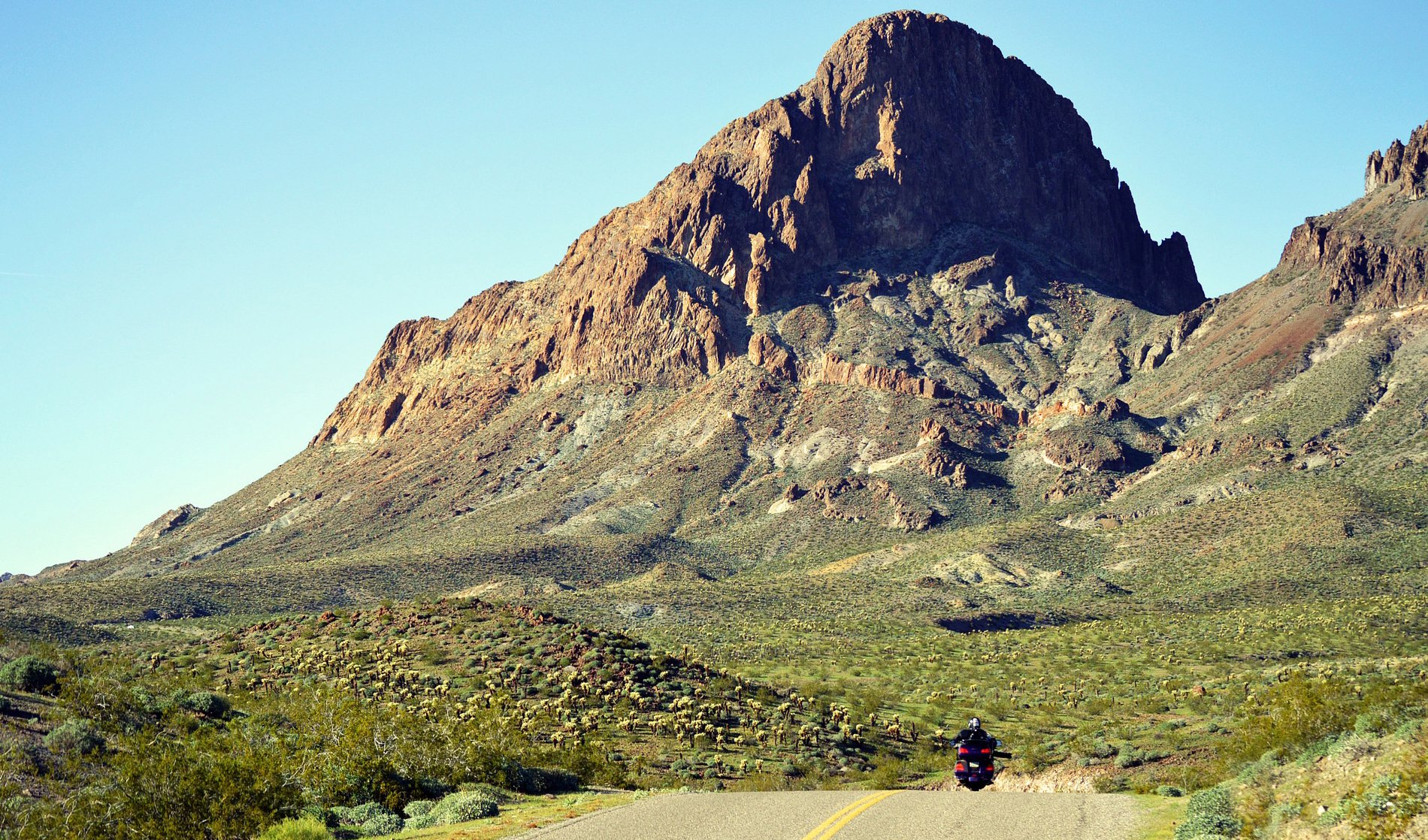 Motorcycle Adventure in Arizona Highway – VeteranCarDonations.org