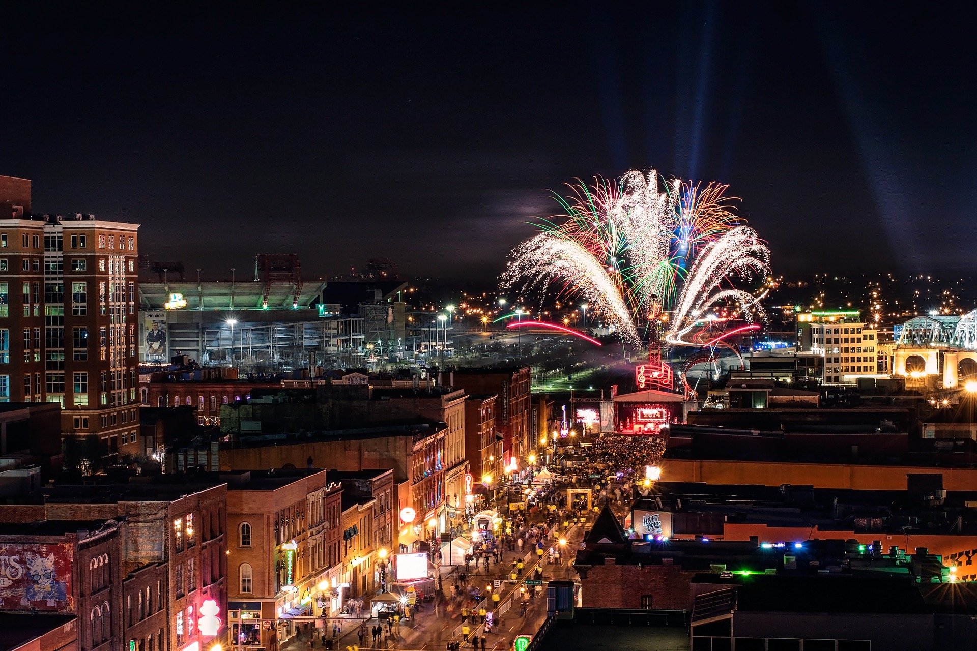 Fireworks Display in Nashville Tennessee - VeteranCarDonations.org