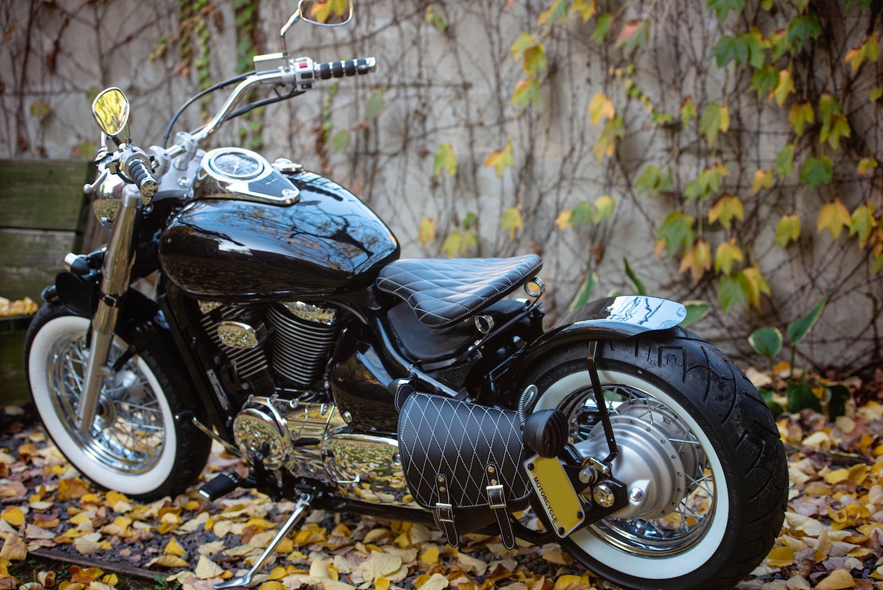 Black Retro Bike Outdoors | Veteran Car Donations