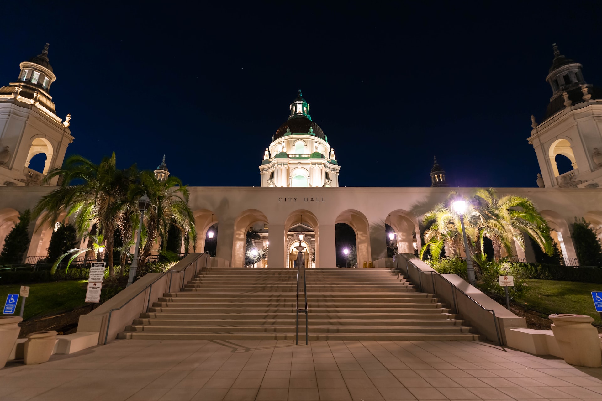 Pasadena City hall | Veteran Car Donations