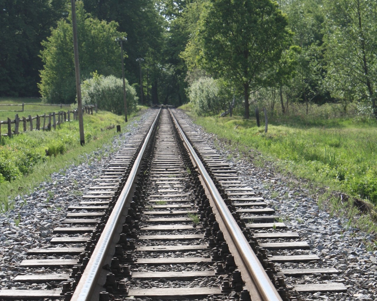 Rail Road | Veteran Car Donations