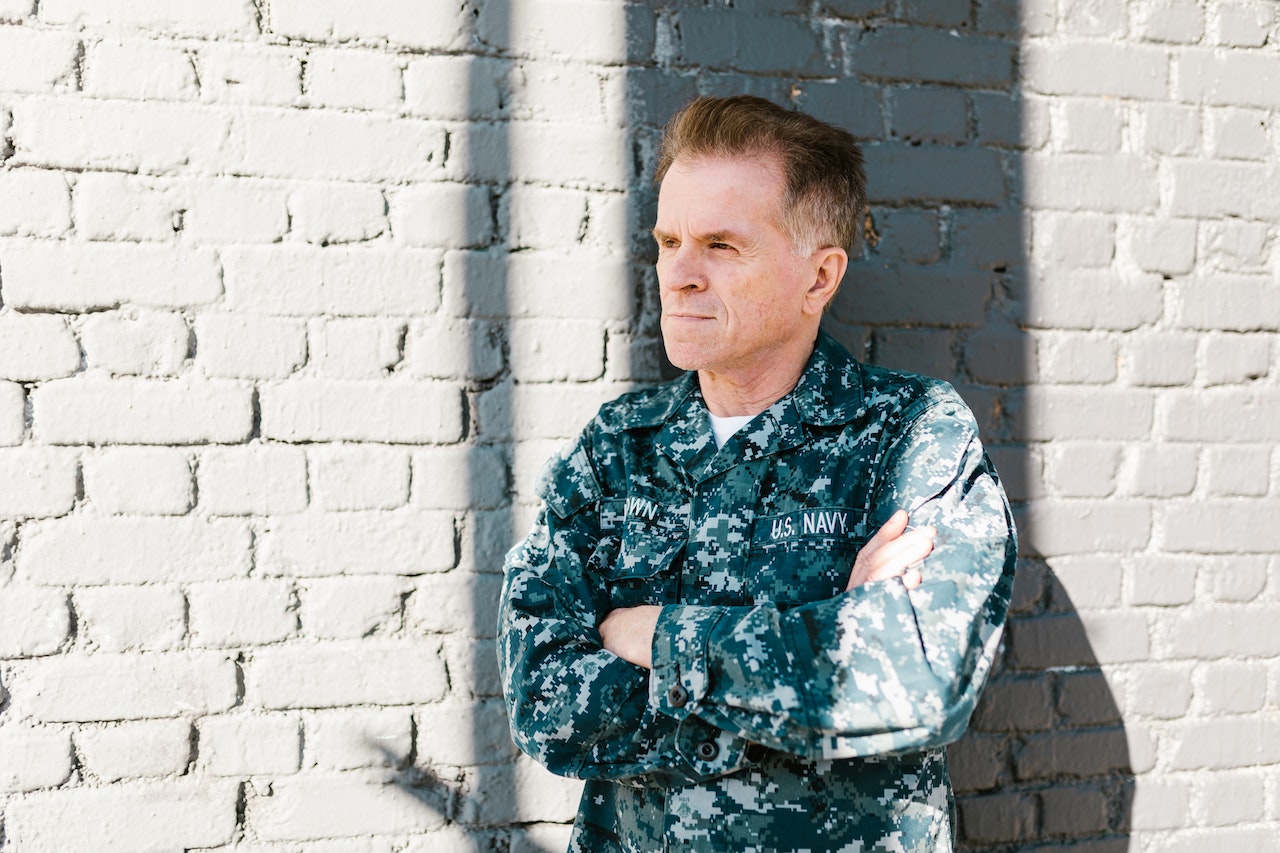 Photo of US Navy Soldier Looking Away | Veteran Car Donations