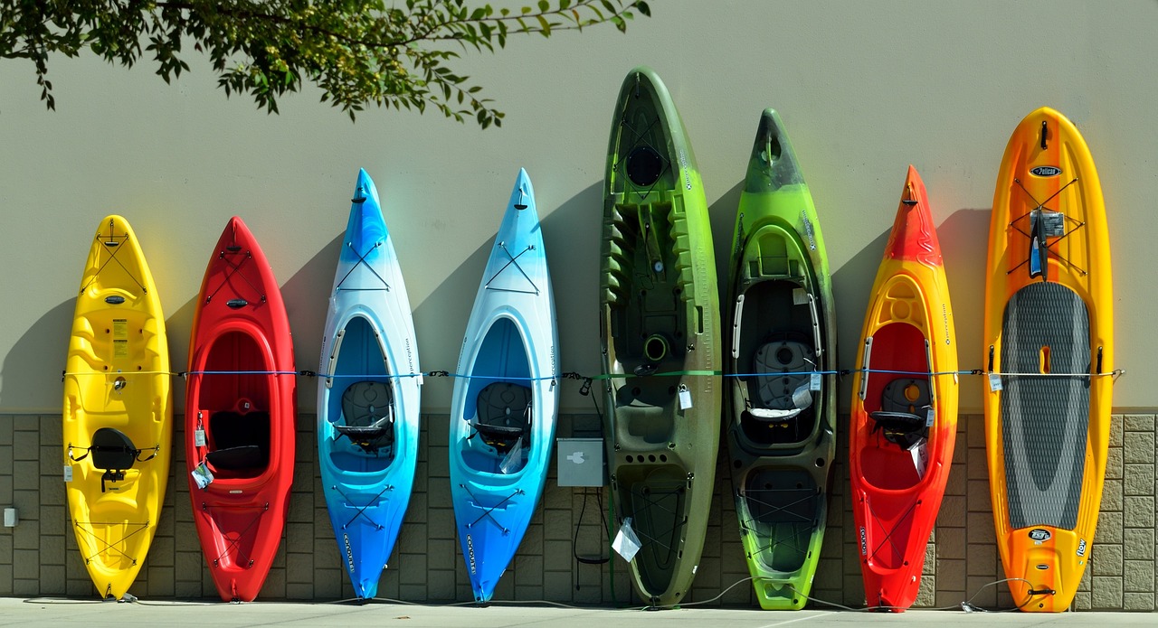 Different types of kayaks | Veteran Car Donations