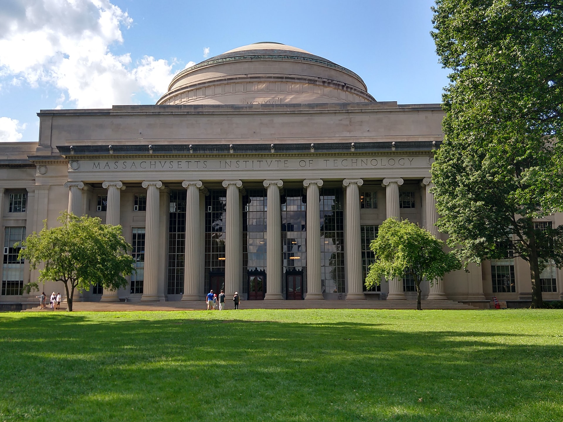 MIT | Veteran Car Donations