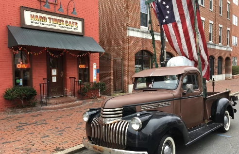 Parked Old Car in Alexandria, Virginia | Veteran Car Donations
