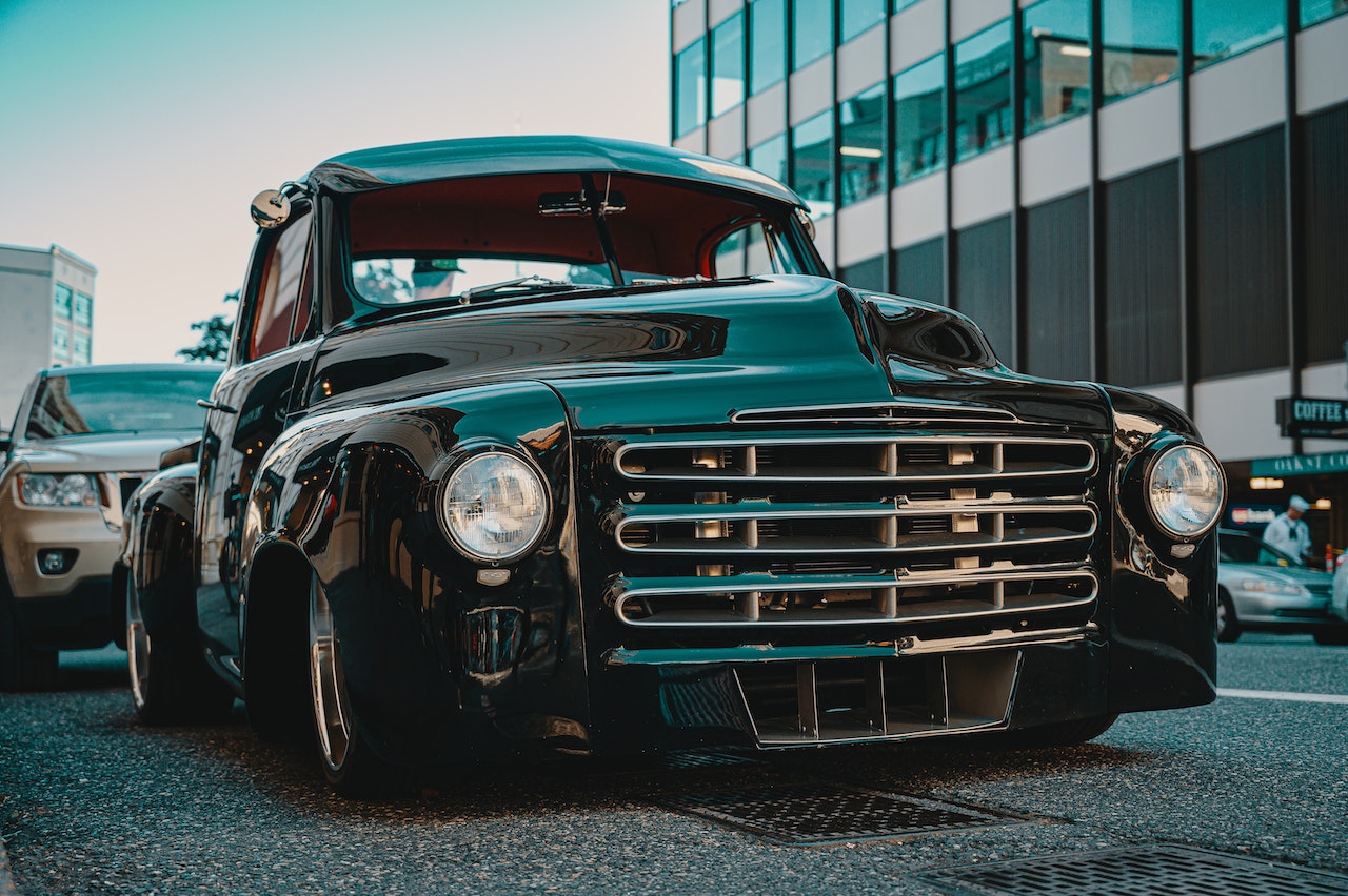 Shallow Focus Photo Of Black Car | Veteran Car Donations 