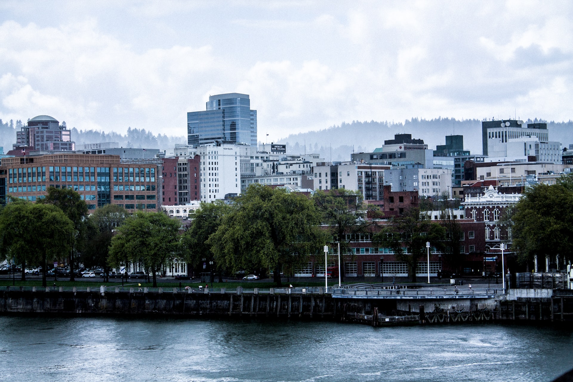 Southwest Portland waterfront | Veteran Car Donations