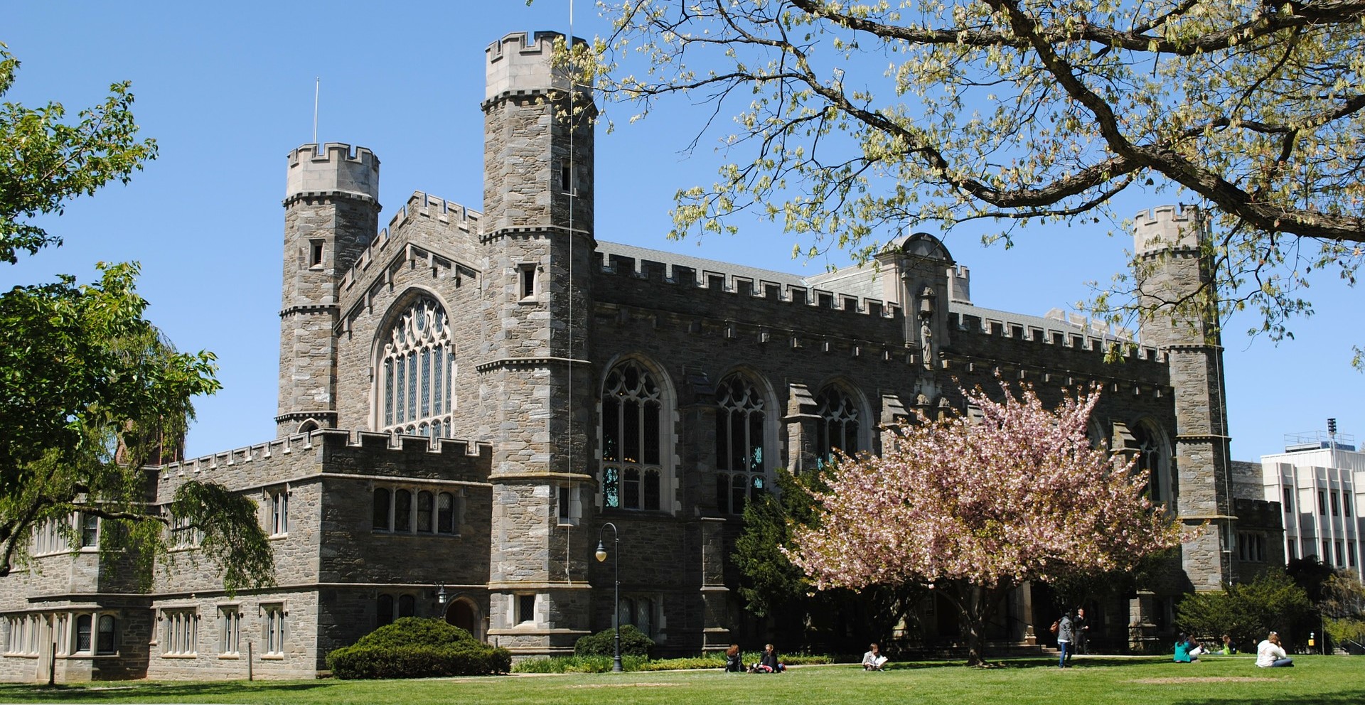 Bryn Mawr College | Veteran Car Donations