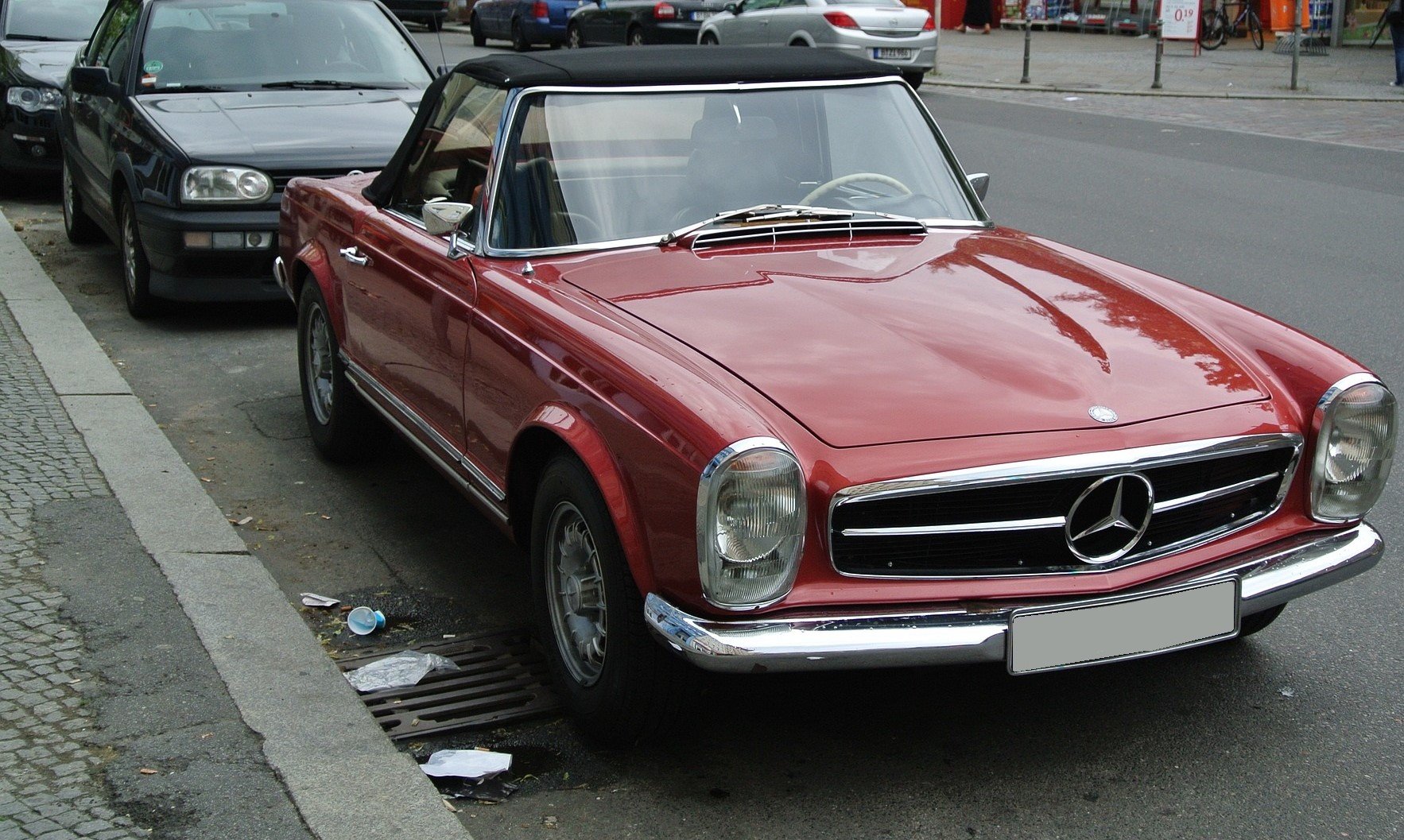 Classic Mercedes Convertible in Yardley