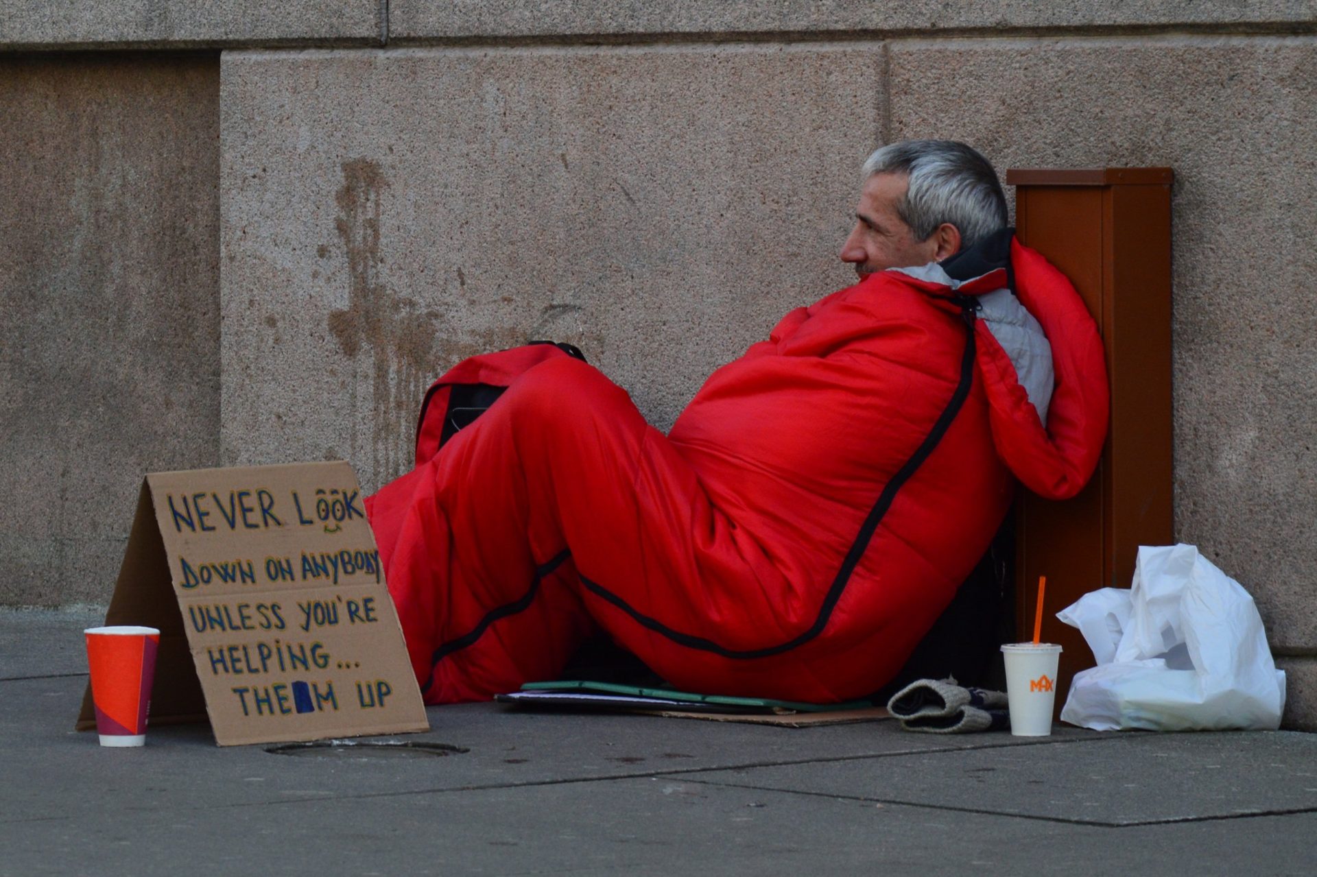 Needy Homeless Veteran - VeteranCarDonations.org