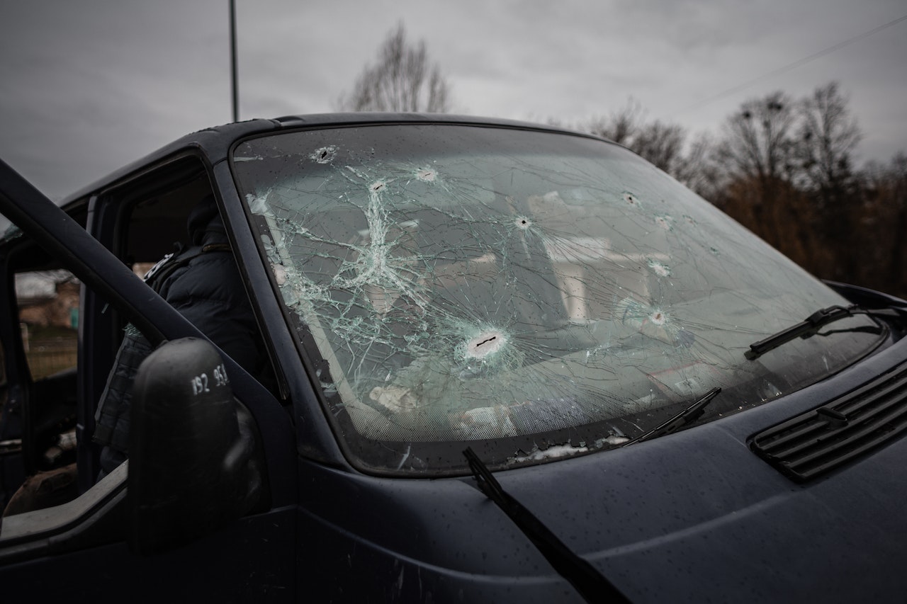 Broken Windshield | Veteran Car Donations