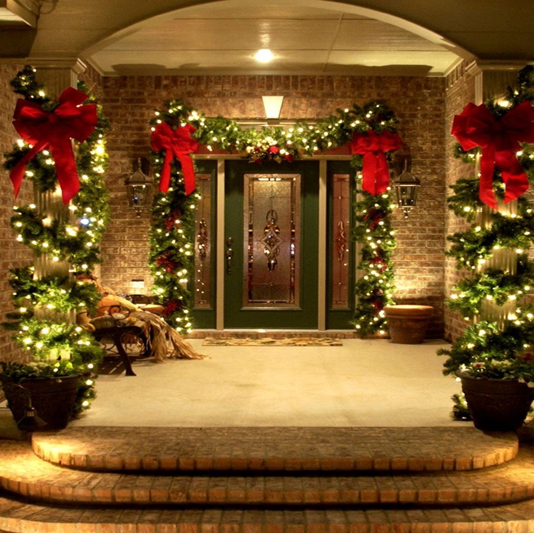 14 Best Outdoor Holiday Decorations | Veteran Car Donations