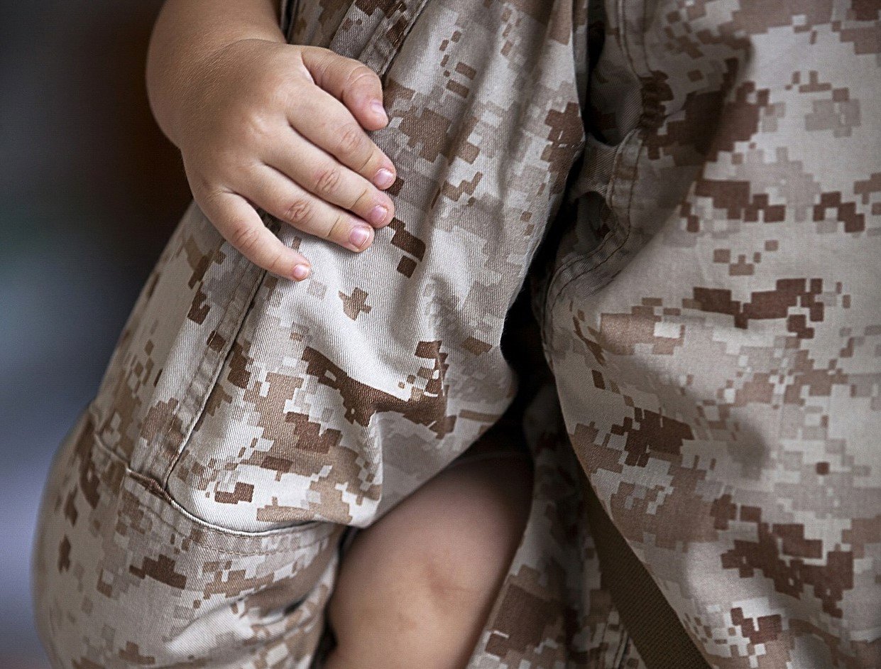Military Dad with his Kid | Veteran Car Donations