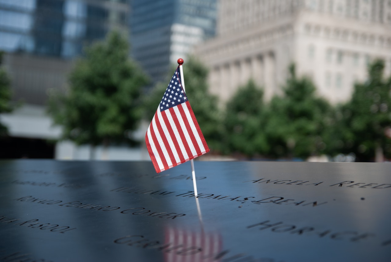 American Flag on 911 Memorial | Veteran Car Donations
