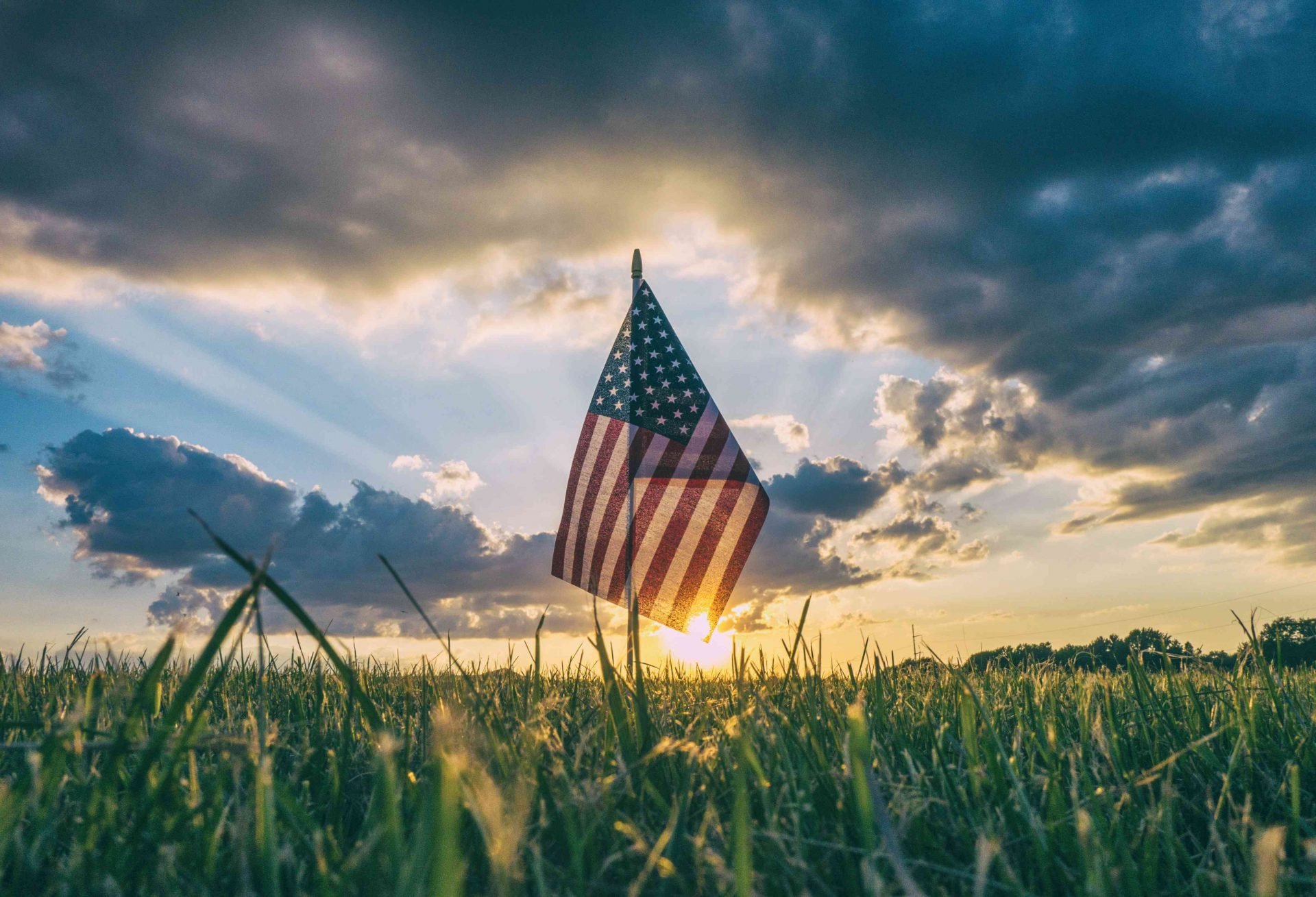 Sunrise American Flag | Veteran Car Donations