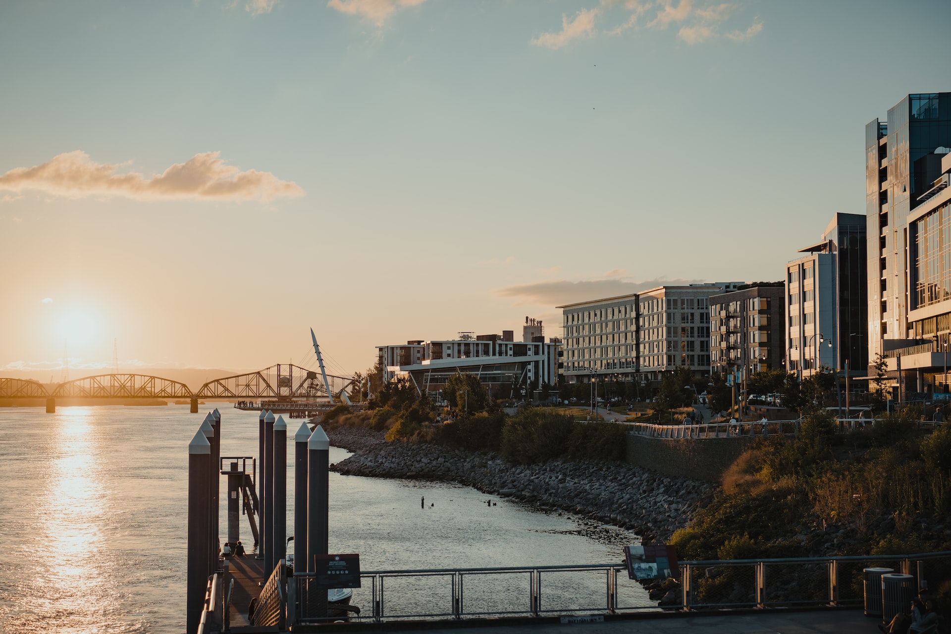 Vancouver water front at sunset | Veteran Car Donations