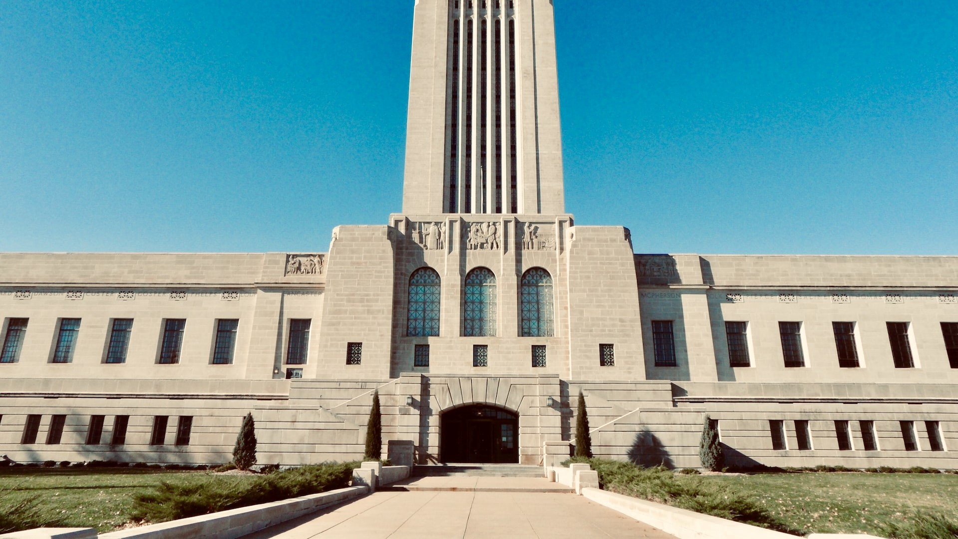 Nebraska State Capitol | Veteran Car Donations