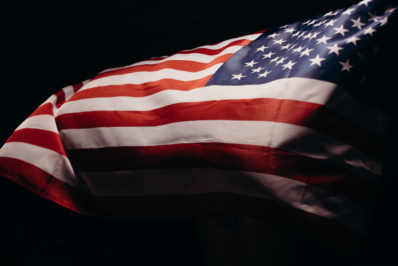 Us a Flag With Black Background | Veteran Car Donations
