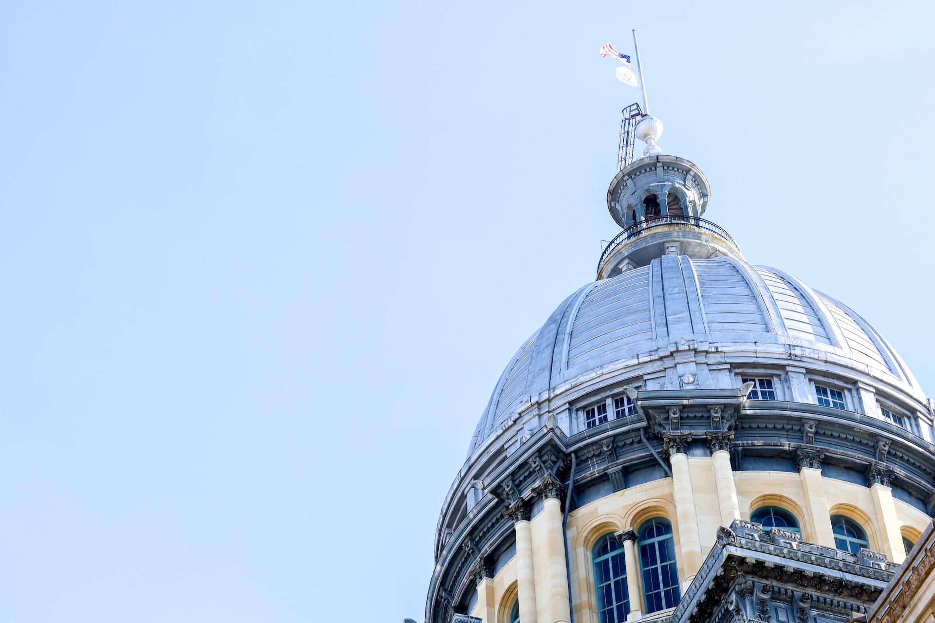 Capitol Dome in Springfield | Veteran Car Donations