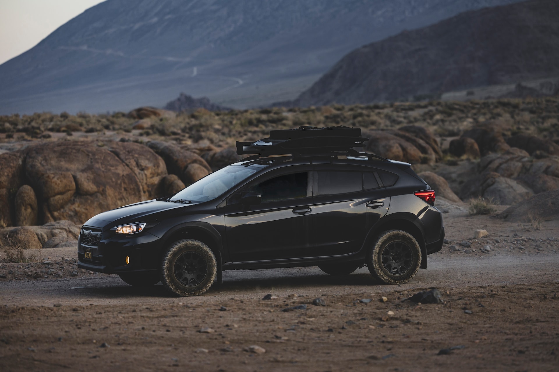 Car on Alabama Hills | Veteran Car Donations