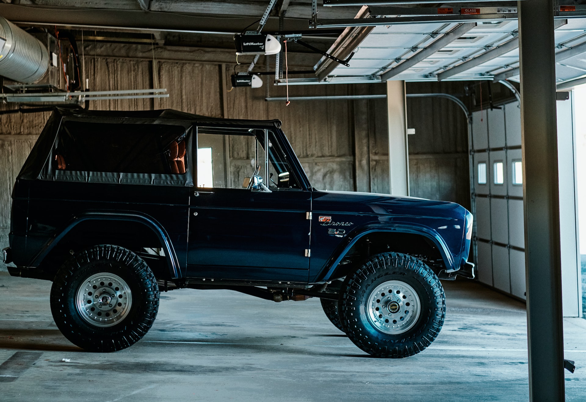 The Parked Bronco | Veteran Car Donations