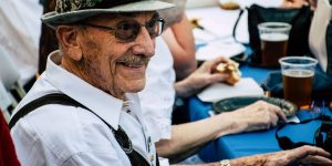 Smiling Old Veteran | Veteran Car Donations