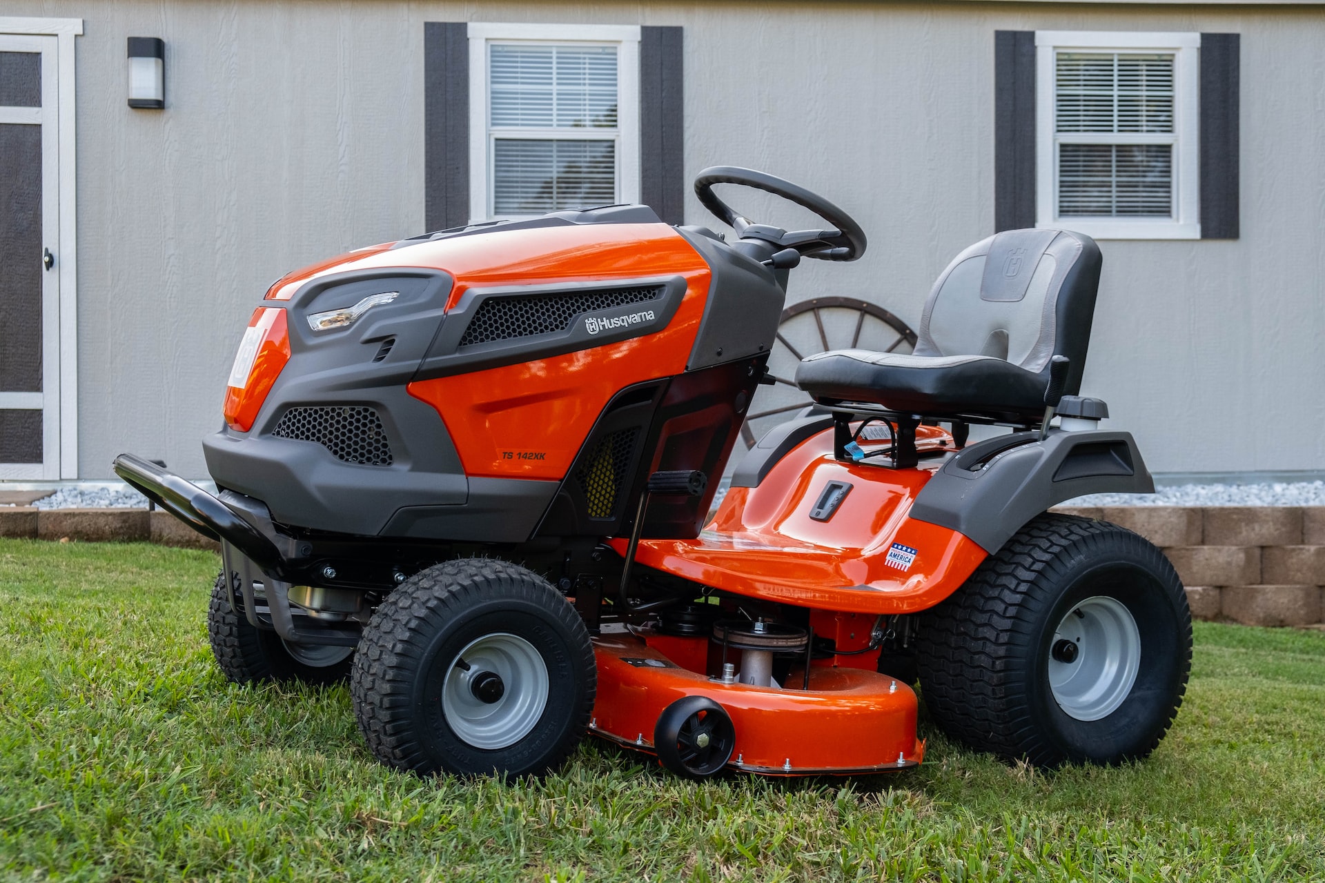 Black Orange Lawnmower | Veteran Car Donations