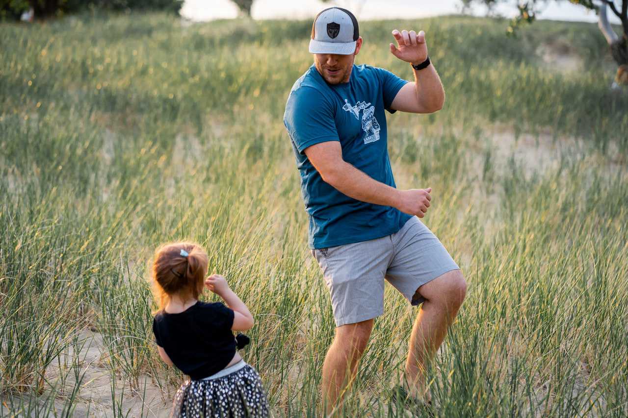 Father and Kid Dancing | Veteran Car Donations