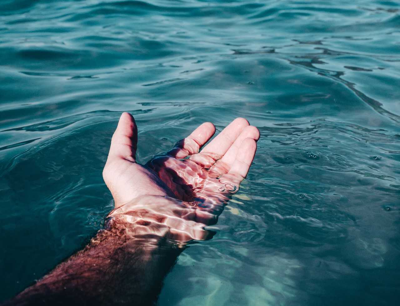 Touching the Ocean | Veteran Car Donations