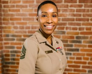 US Military Servicewoman in Uniform | Veteran Car Donations