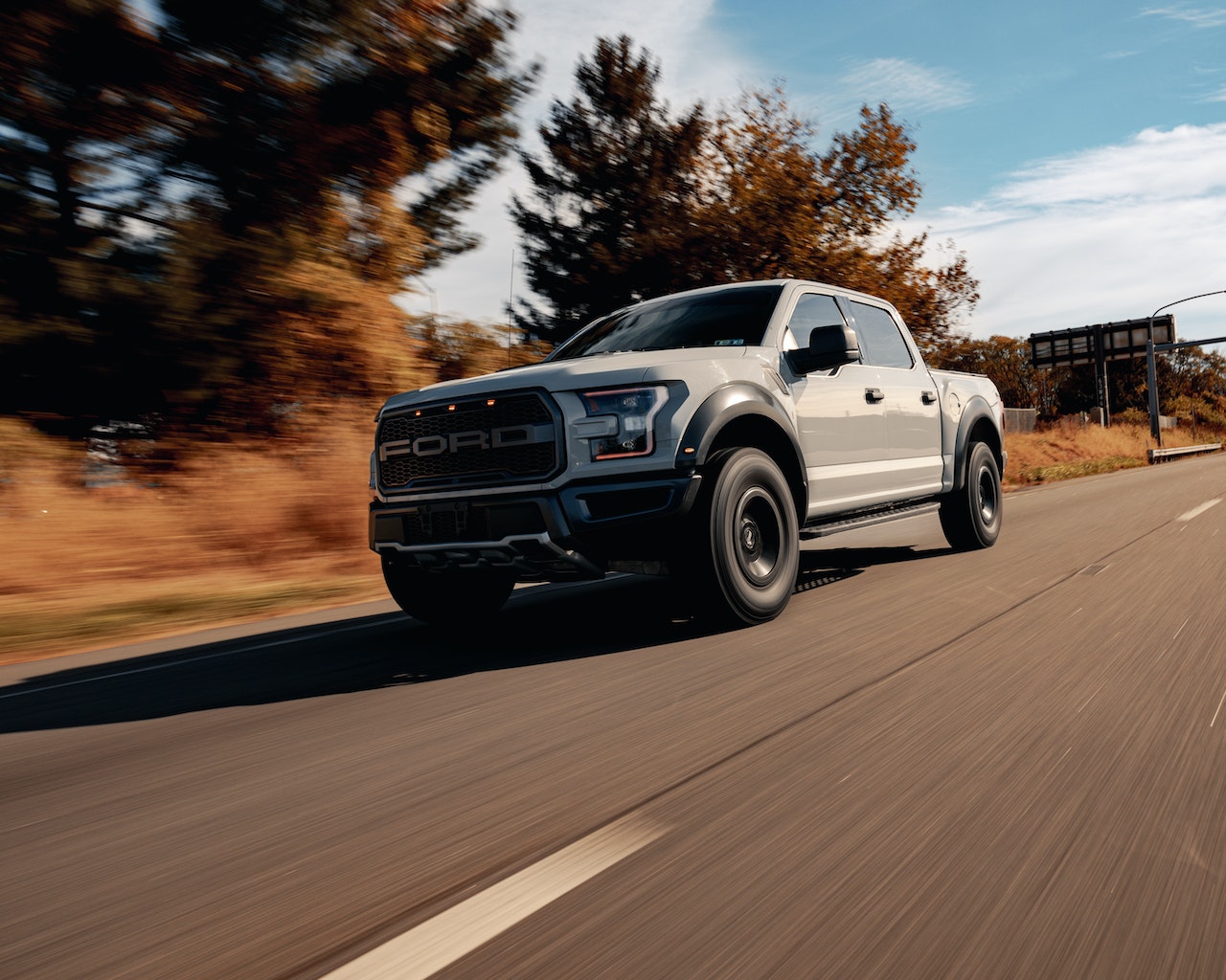 A Ford F-150 Raptor on the Road | Veteran Car Donations