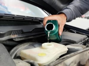 Replacing Car Engine Oil | Veteran Car Donations