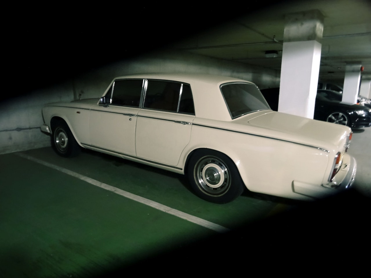 White Old Car | Veteran Car Donations