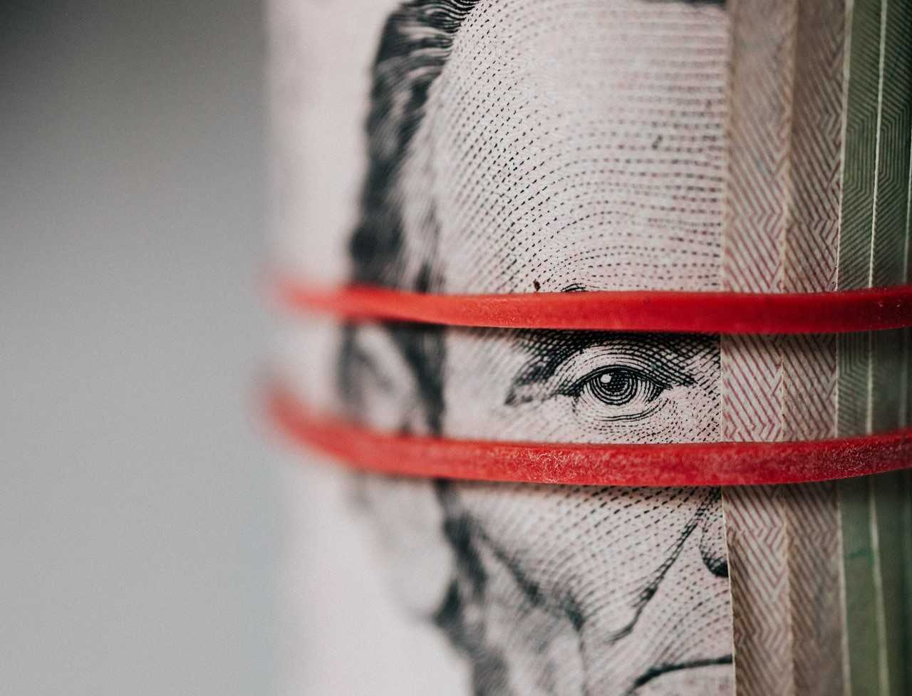 President's Eyes in a Dollar Bill | Veteran Car Donations