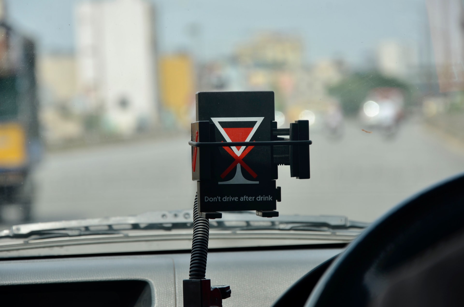 The Negative Effects of Drinking on Your Driving Skills | Veteran Car Donations