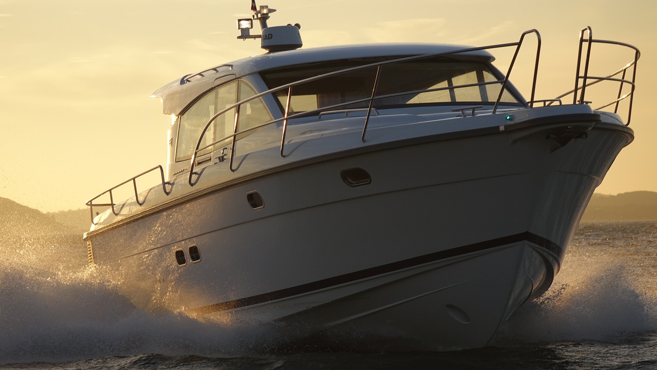 White Yacht During Sunset | Veteran Car Donations