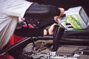 Signs You Need an Oil Change | Veteran Car Donations