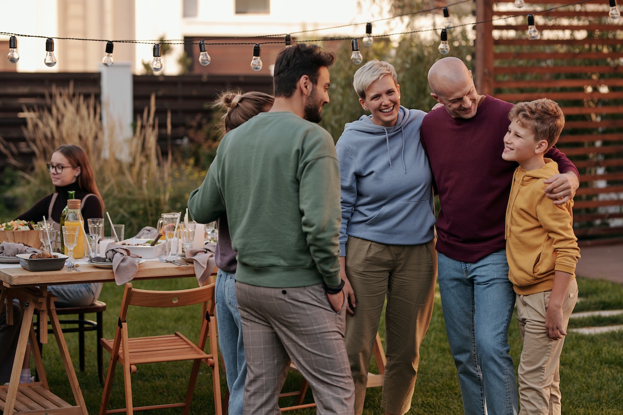 5 Ways to Celebrate Thanksgiving on a Tight Budget This November 24th | Veteran Car Donations