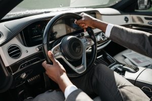 3 Possible Reasons Why Your Steering Wheel Is Shaking | Veteran Car Donations