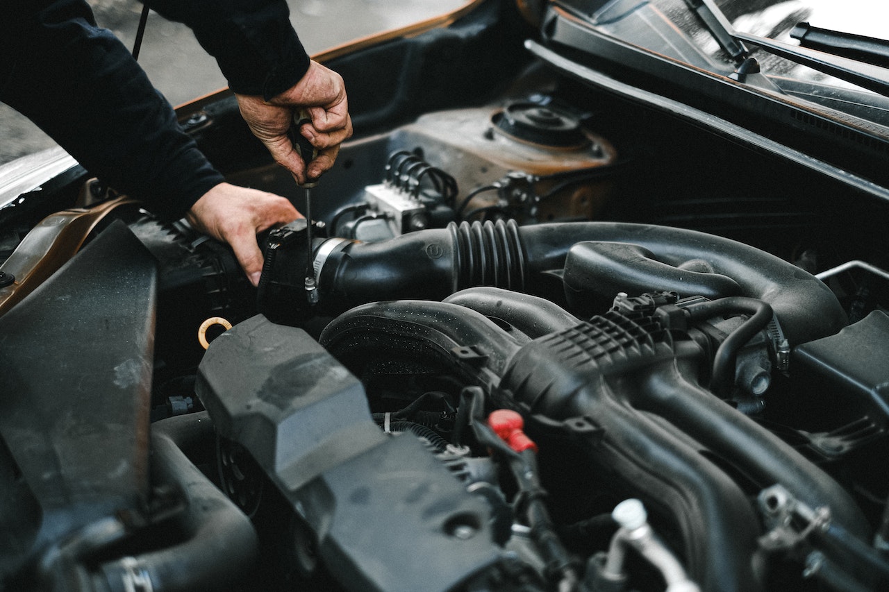 Top Reasons Why Your Engine Sputters or Misfires | Veteran Car Donations