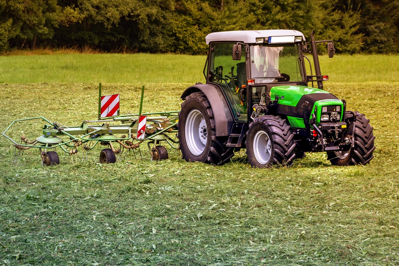 Green Tractor Parked | Veteran Car Donations