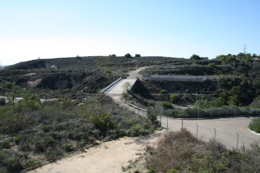 Bridge above Idaho St