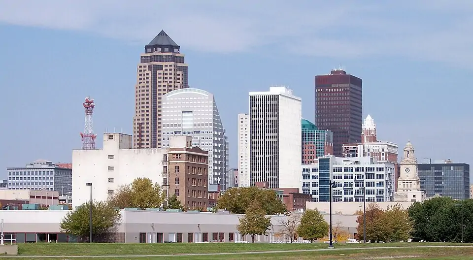 Downtown Des Moines, Iowa, as viewed from the south