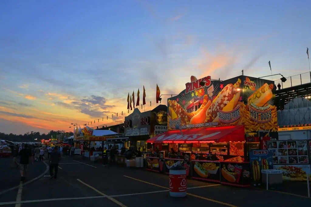 Pink’s Hot Dogs food stand in Pomona, California
